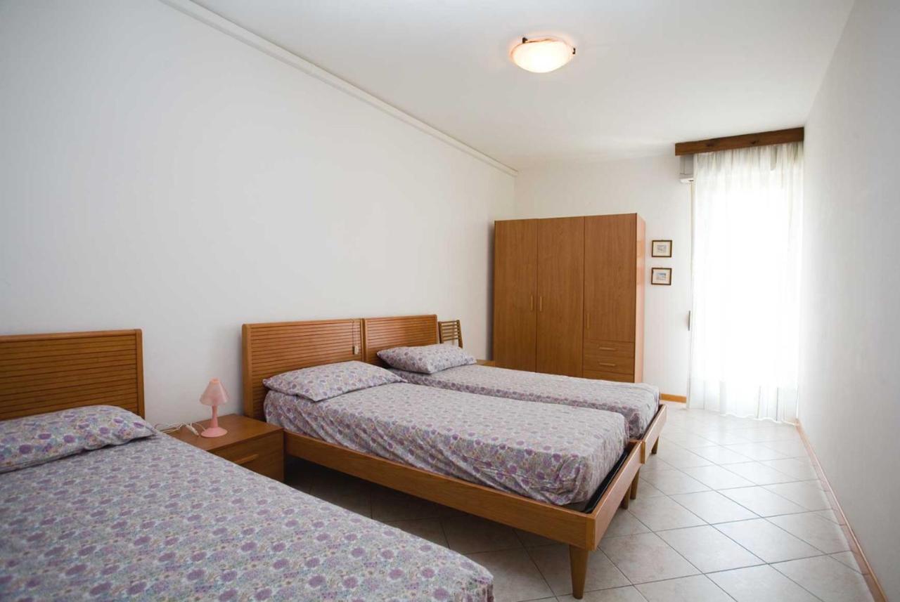 Villa Sanian à Bibione Extérieur photo